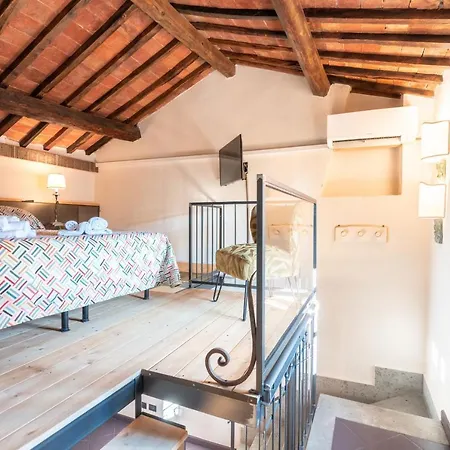 Ξενοδοχείο Della Fortezza 3*