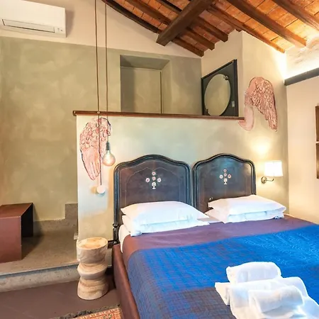 فندق Della Fortezza 3*