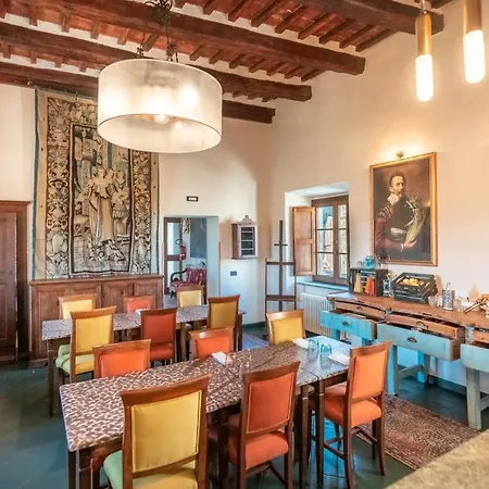 德拉福特佳酒店