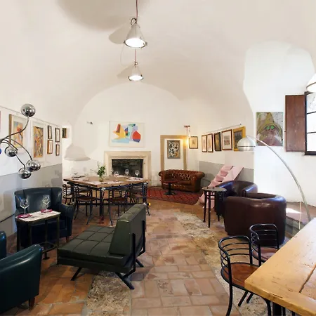 Della Fortezza Hotel